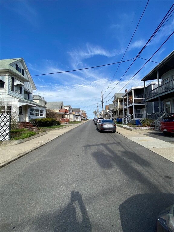 19 Coral Ave unit 2, Winthrop, MA 02152 - photo 3