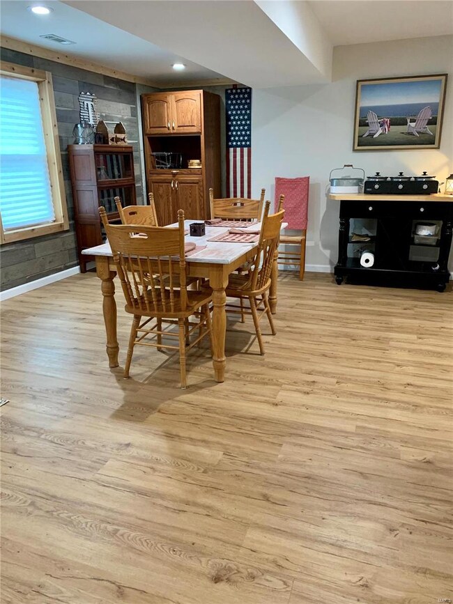 231 Murfield Dr, Poplar Bluff, MO 63901 - photo 5