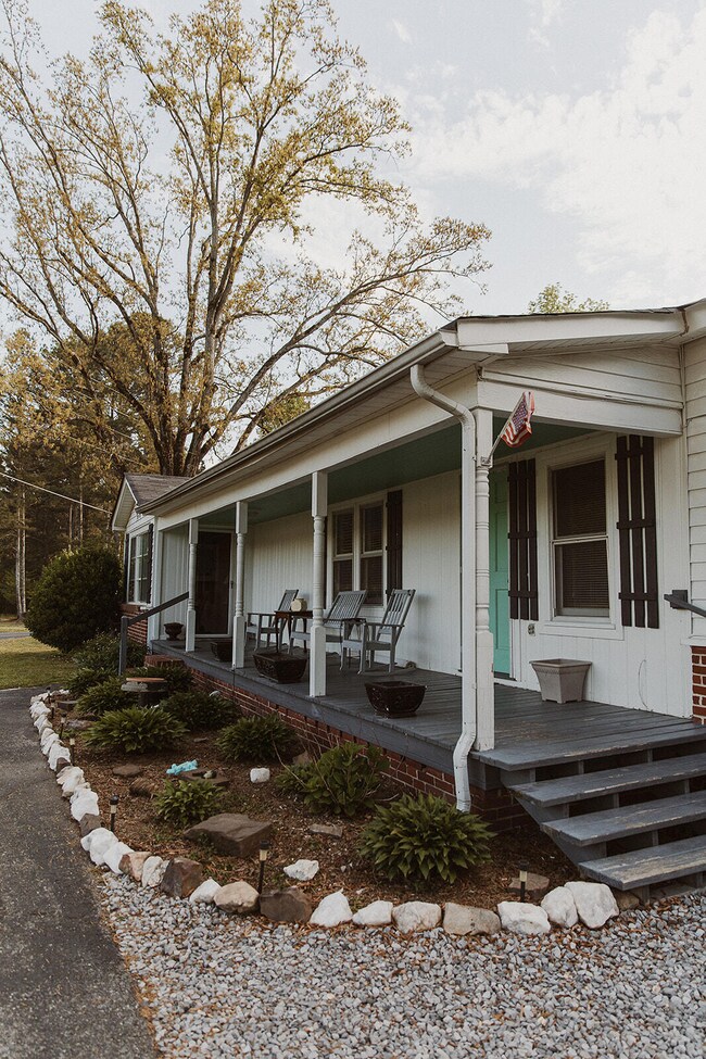 292 Dunwoody Rd, La Fayette, GA 30728 - photo 2