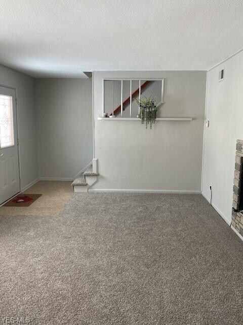 Another picture of the living room.