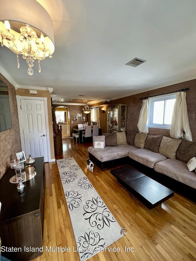 26 Eagan Ave, Staten Island, NY 10312 - photo 2