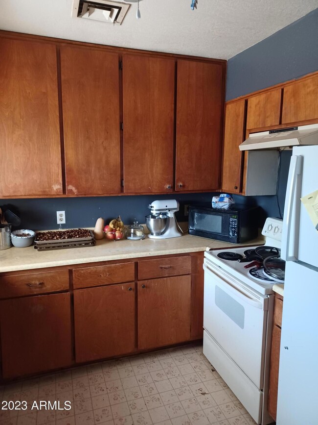 10435 E Adobe Rd, Mesa, AZ 85207 - photo 2