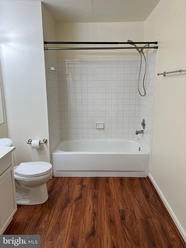 10533 Beacon Ridge Dr unit 13-102, Bowie, MD 20721 - photo 6