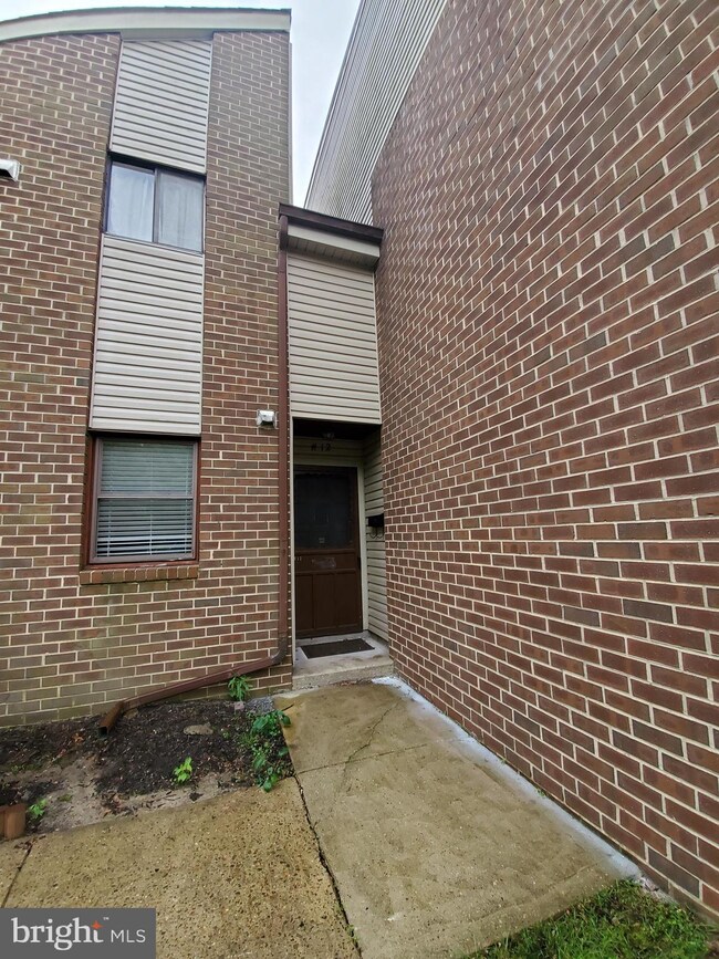 1475 Mount Holly Rd unit H12, Beverly, NJ 08010 - photo 3