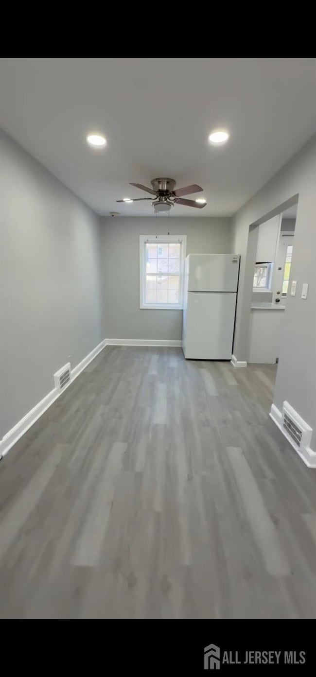 42 Macarthur Dr, Edison, NJ 08837 - photo 3