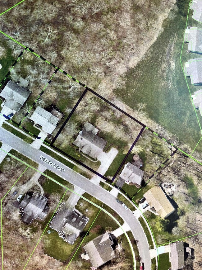 830 Wedgewood Dr, Marysville, OH 43040 - photo 2