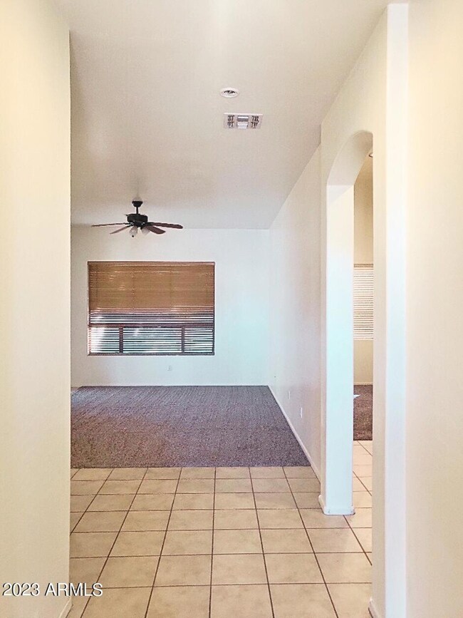 1491 E Dana Place unit I, Chandler, AZ 85225 - photo 2