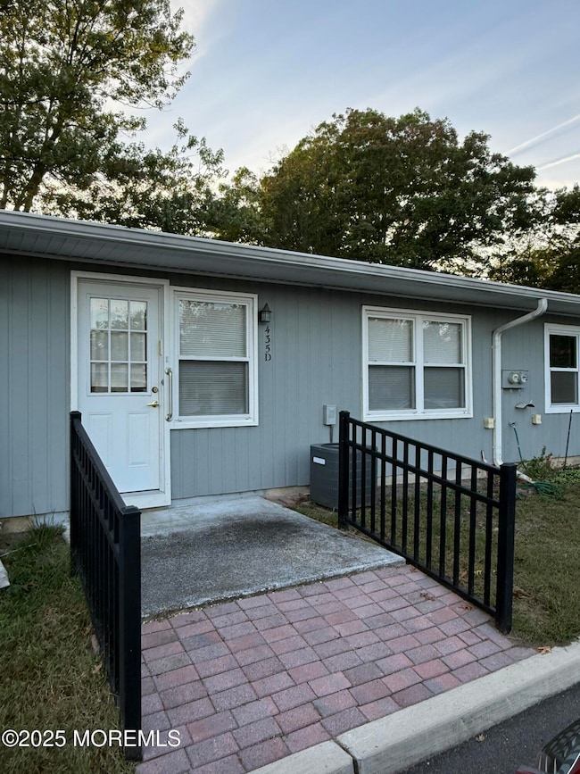 435D Picardy Ct, Lakewood, NJ 08701 - photo 2