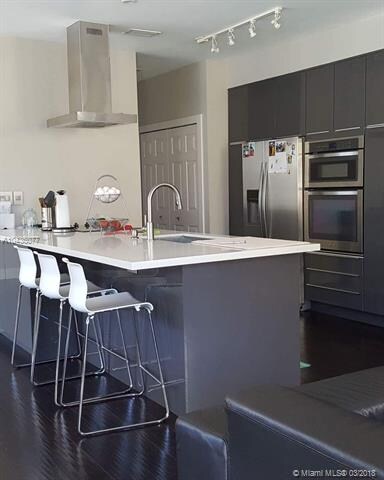 11217 NW 47th Ln, Doral, FL 33178 - photo 3