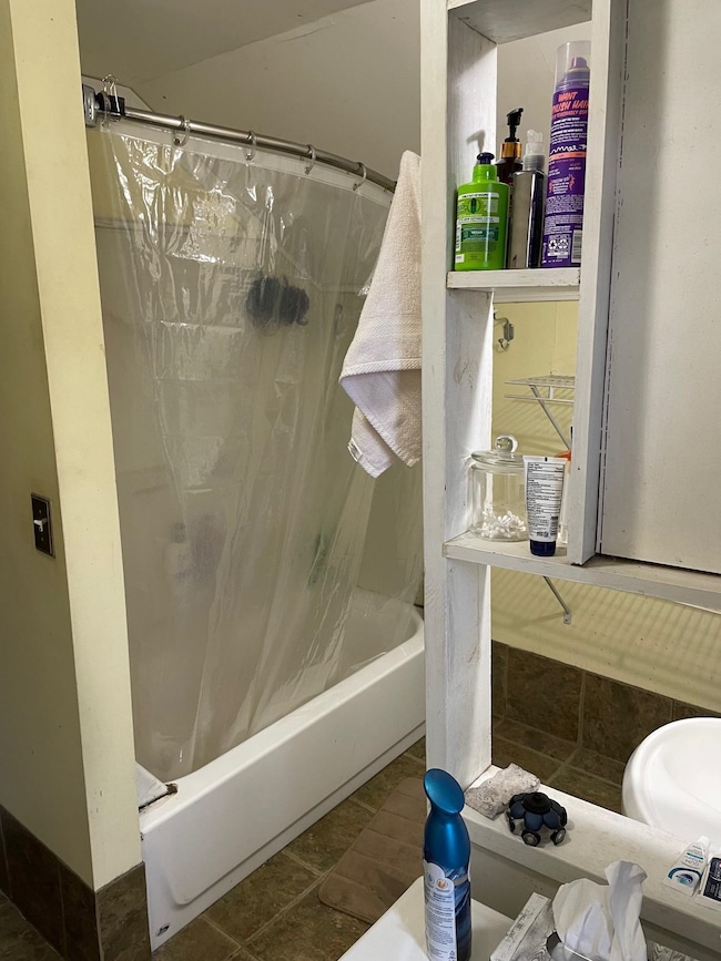 206 N Howell St, Owosso, MI 48867 - photo 5