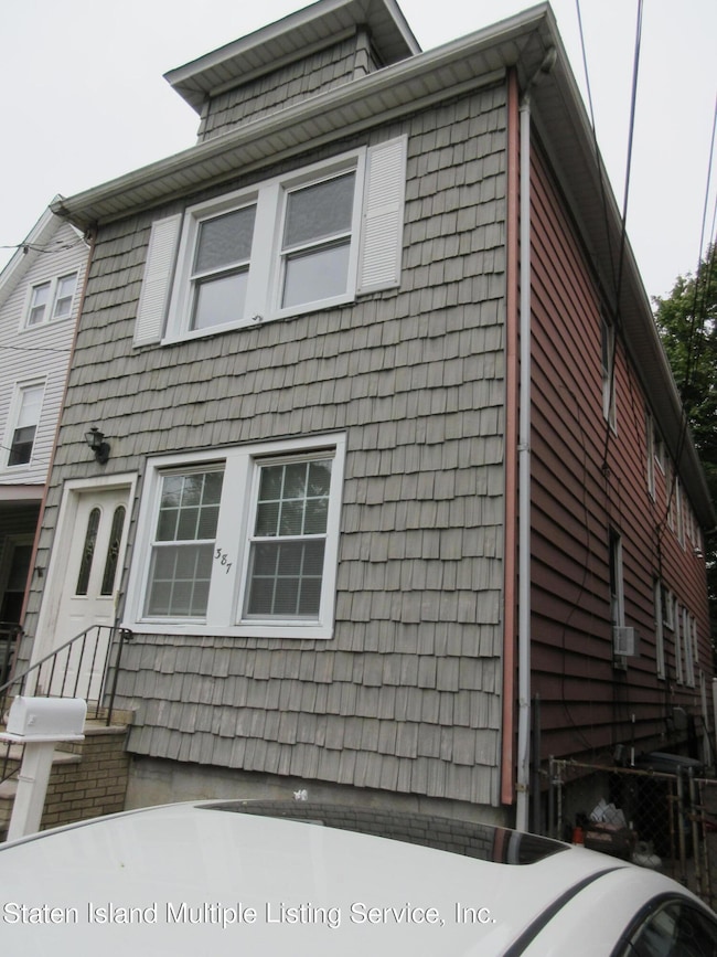 387 Cary Ave, Staten Island, NY 10310 - photo 3