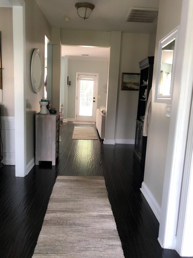 5.Foyer