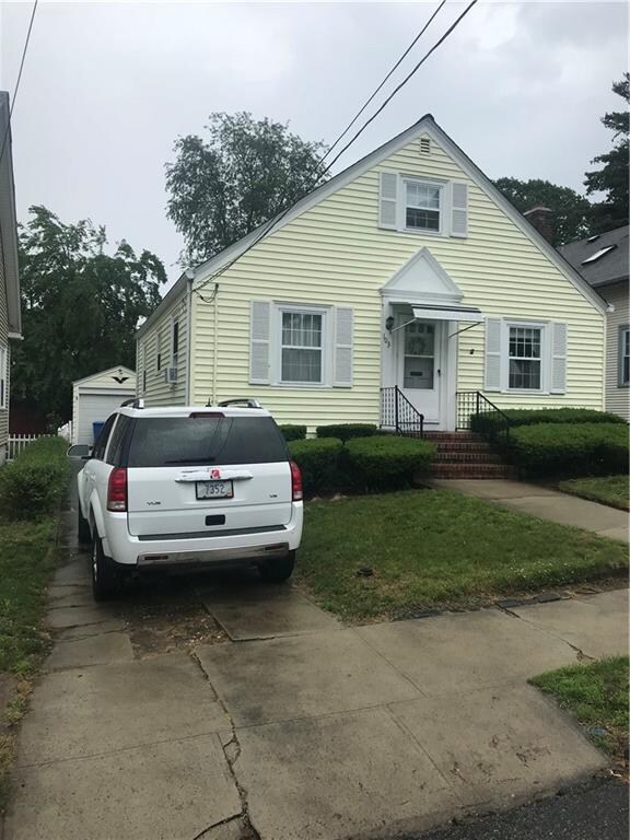 103 Myrtle Ave, Cranston, RI 02910 - photo 2