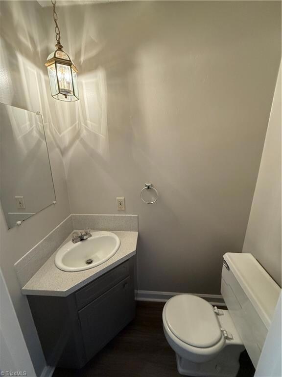 2350 Bay Meadows Ct unit E, Winston Salem, NC 27103 - photo 3