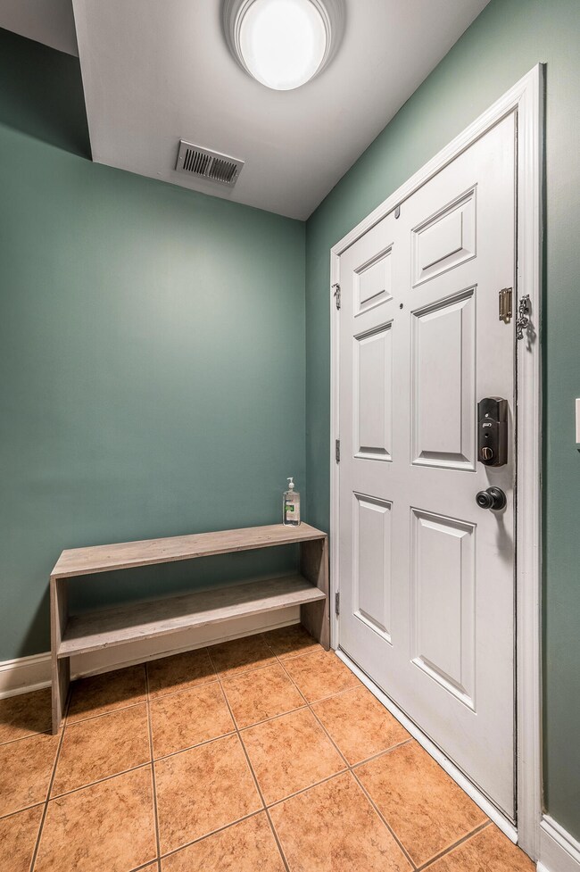 4037Hartland-03