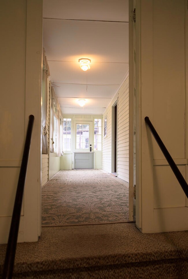 Entry way