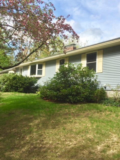 7 Elk Dr, Bedford, NH 03110 - photo 4