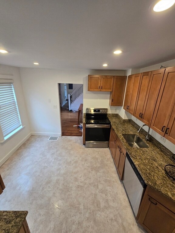 60 Summer St unit 1, Stoneham, MA 02180 - photo 2