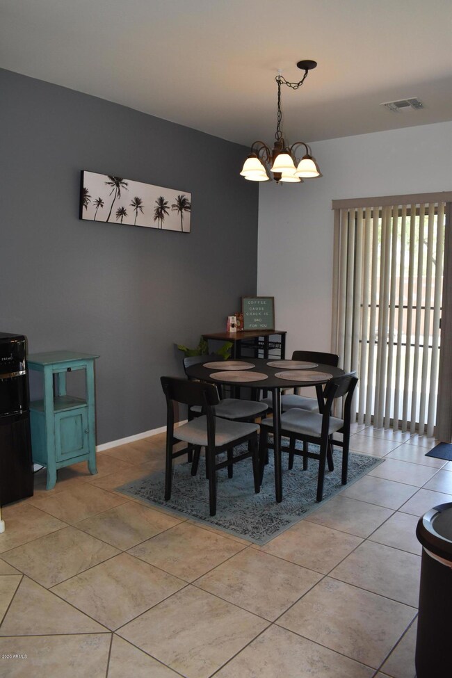 7 Dining Area