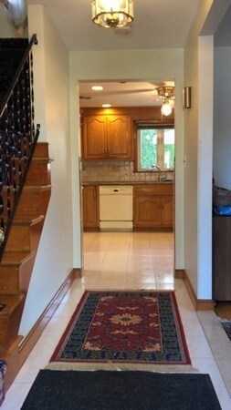 36 Howland St, Needham, MA 02492 - photo 2