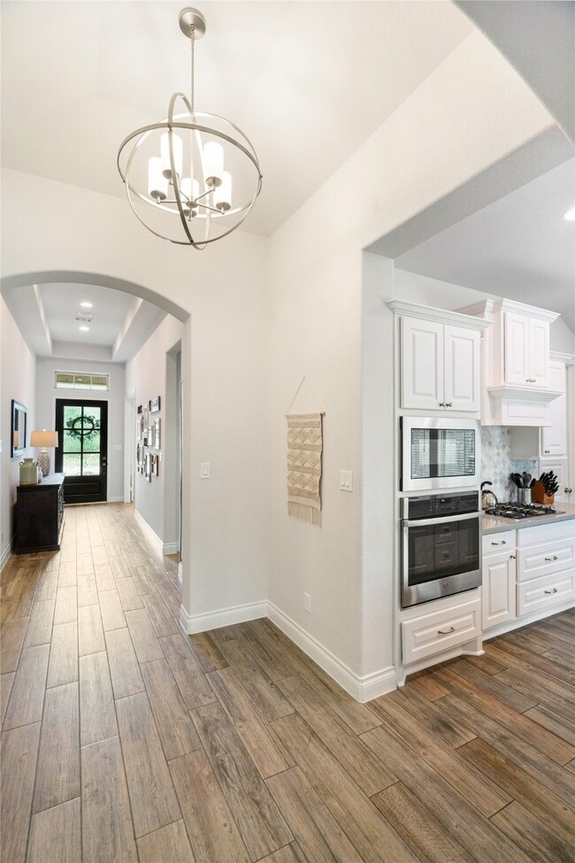 28104 Sunshine Hollow Dr, Spring, TX 77386 - photo 6