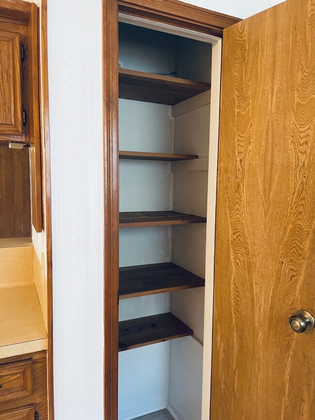 7331 Woodland Dr W, Houston, TX 77040 - photo 7