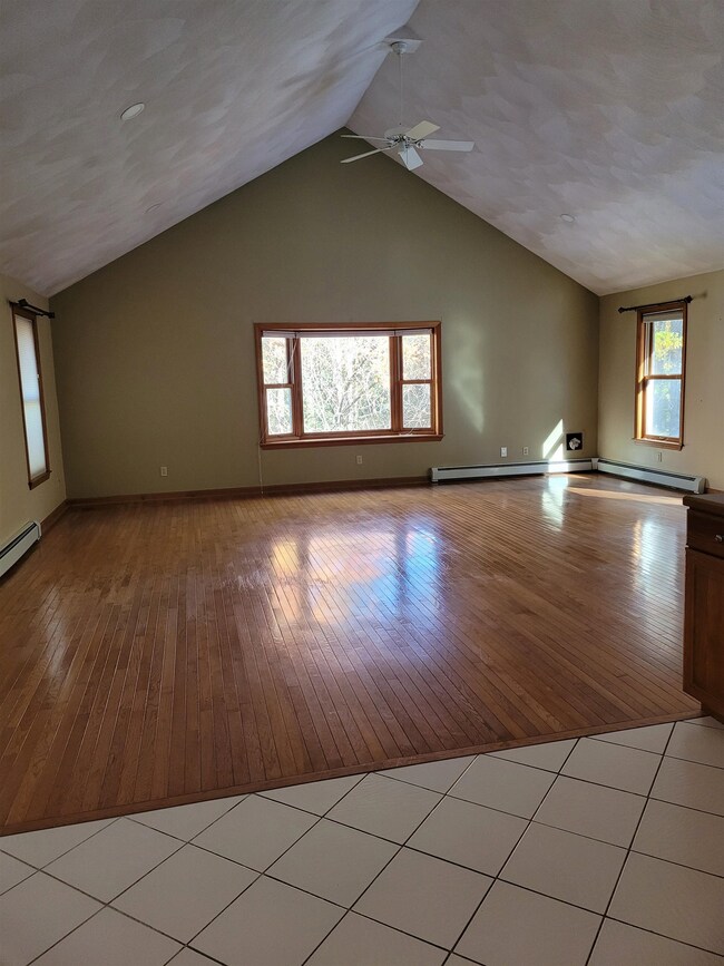 49 Walker Rd, Danville, NH 03819 - photo 5