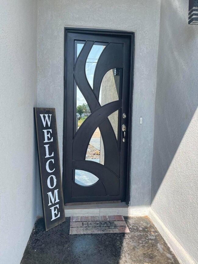 773 Lawton St, Horizon City, TX 79928 - photo 2