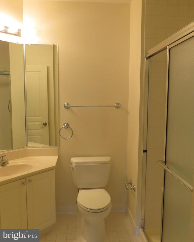 2204 Westcourt Ln unit 220, Herndon, VA 20170 - photo 7