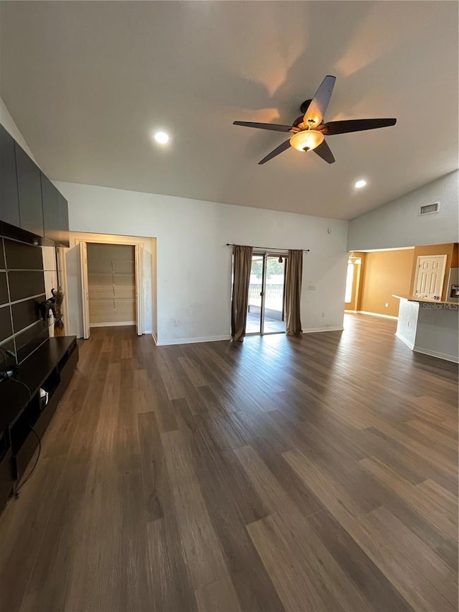 3314 Winchester Estates Cir, Lakeland, FL 33810 - photo 2