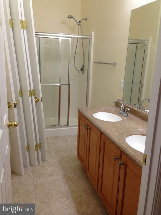 895 Chestnut Tree Dr, Annapolis, MD 21409 - photo 6