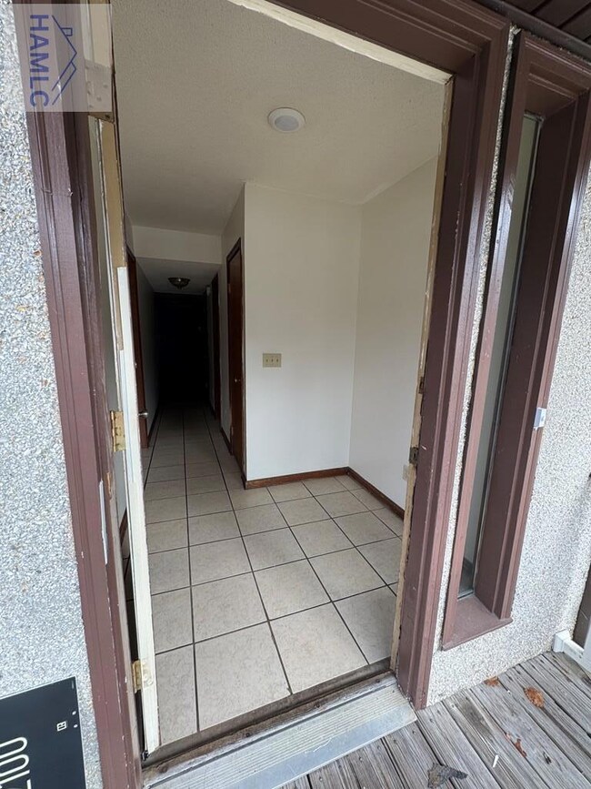 601 -30 Tupelo Trail unit 30, Hinesville, GA 31313 - photo 2