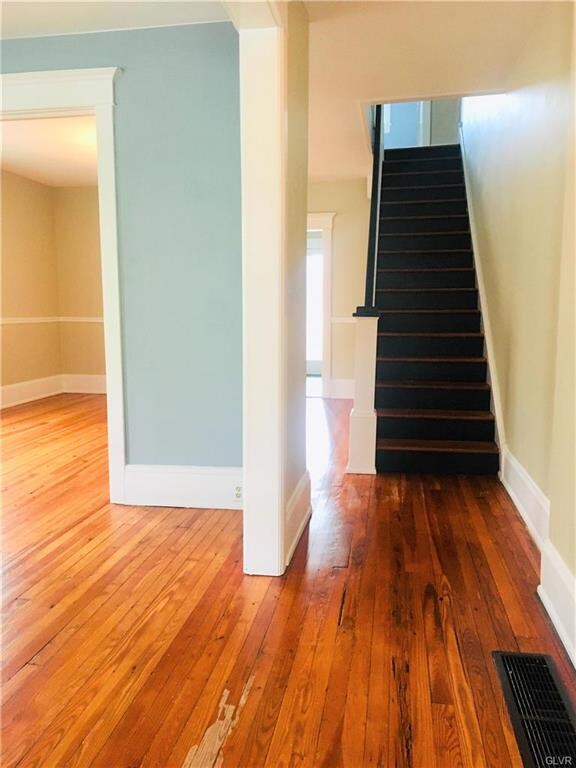 630 W Lafayette St, Easton, PA 18042 - photo 3