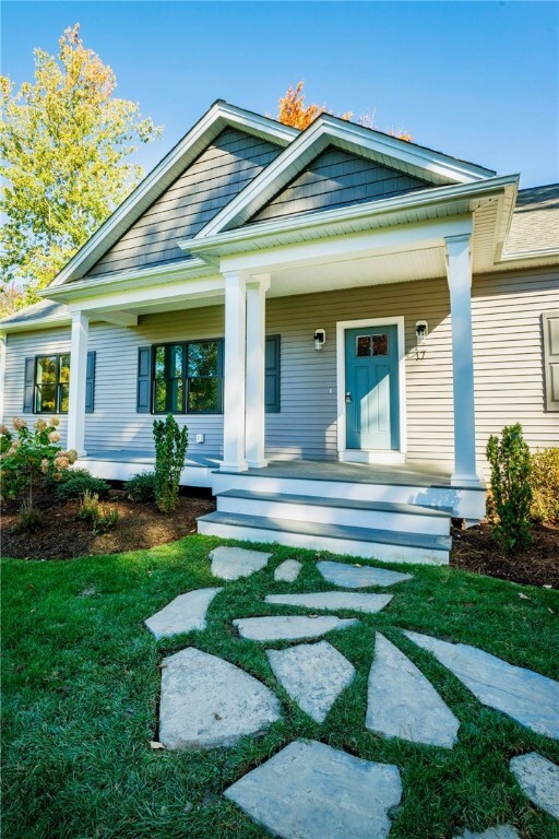 17 Applewood Rd, Cranston, RI 02920 - photo 7