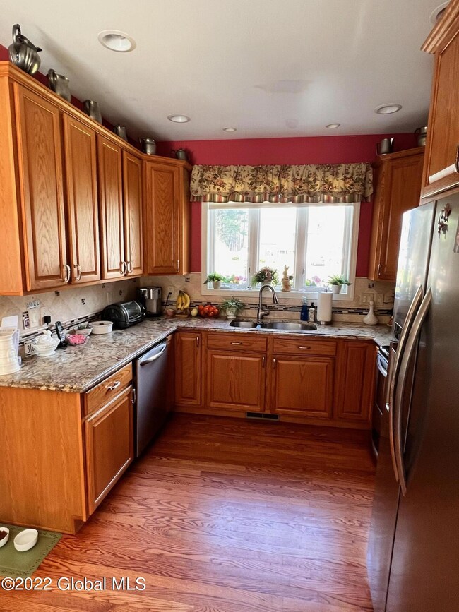 IMG_20220416_171840 - Copy - Copy