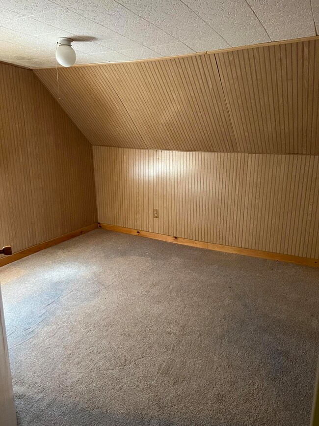 bedroom2