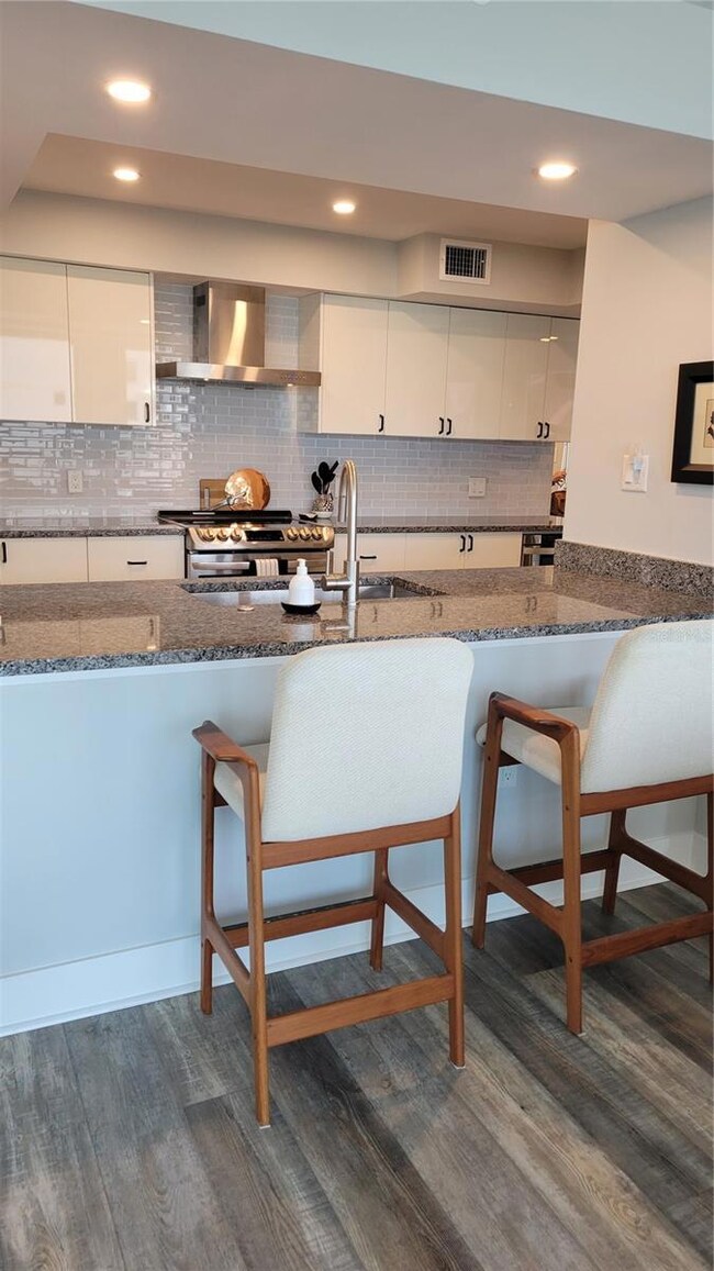 Sunset Towers unit 704, Sarasota, FL 34236 - photo 6