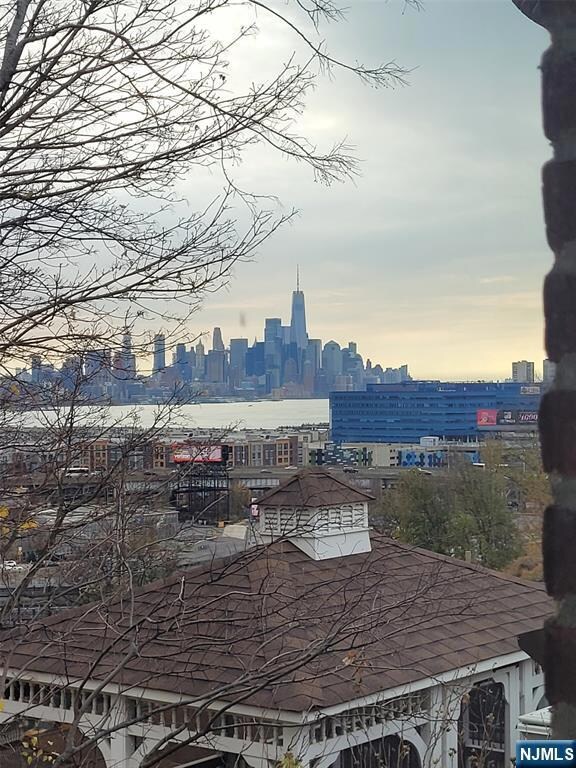 610 Gregory Ave unit 2, Weehawken, NJ 07086 - photo 5