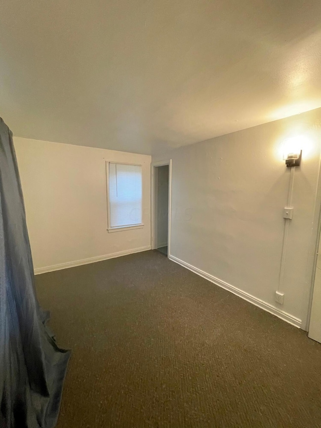 469 N Prospect St, Marion, OH 43302 - photo 3