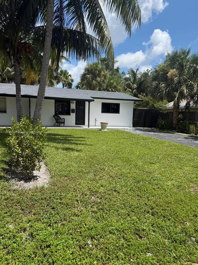 2927 SW 19th St unit 1-2, Fort Lauderdale, FL 33312 - photo 2