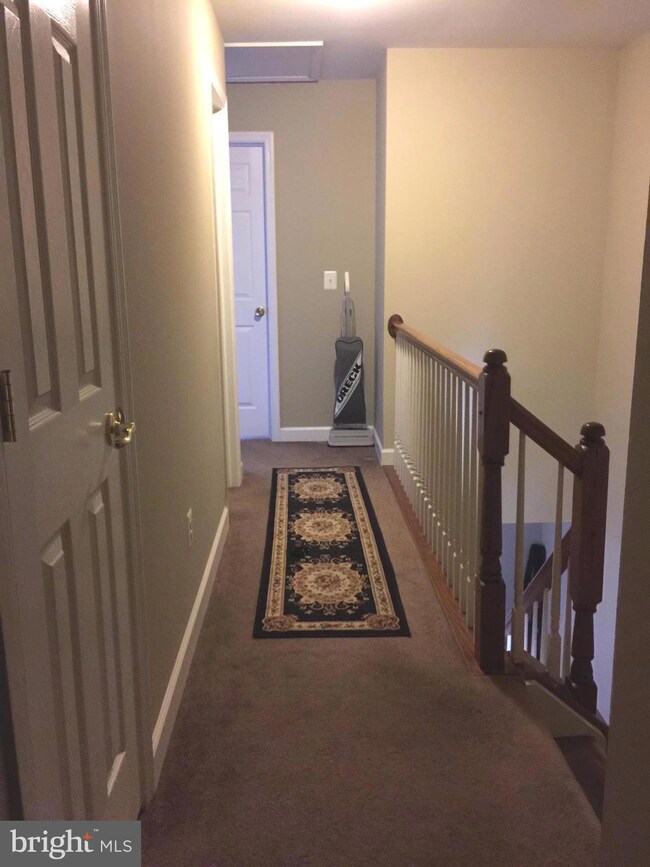 3428 Diehl Ct, Falls Church, VA 22041 - photo 6