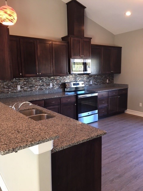 216 Scenic Stream Cir, Crawfordville, FL 32327 - photo 5