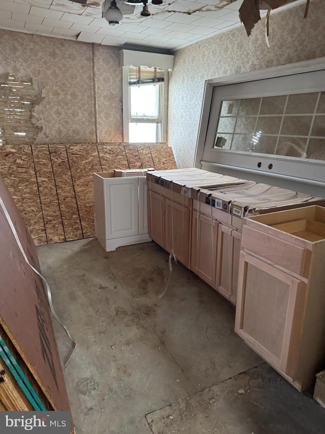 923 Brock St, Ashland, PA 17921 - photo 4