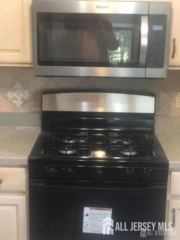 27 Mill Rd, Edison, NJ 08817 - photo 4