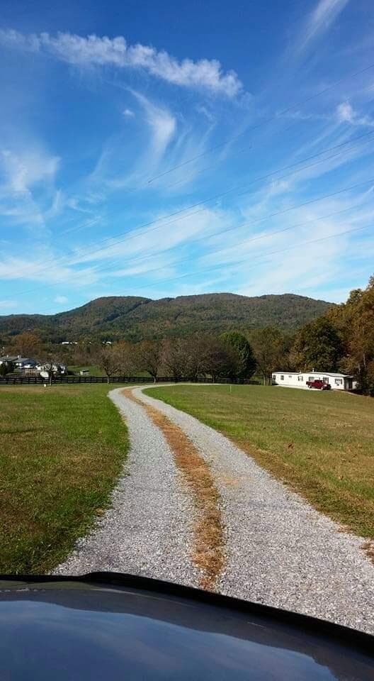 4235 Jordantown Rd, Vinton, VA 24179 - photo 3