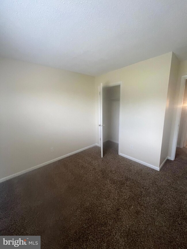 103 N Edgewood Dr unit 7, Hagerstown, MD 21740 - photo 6