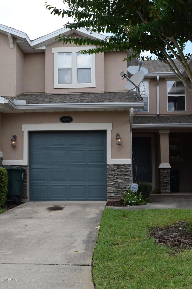 8859 Inlet Bluff Dr, Jacksonville, FL 32216 - photo 4