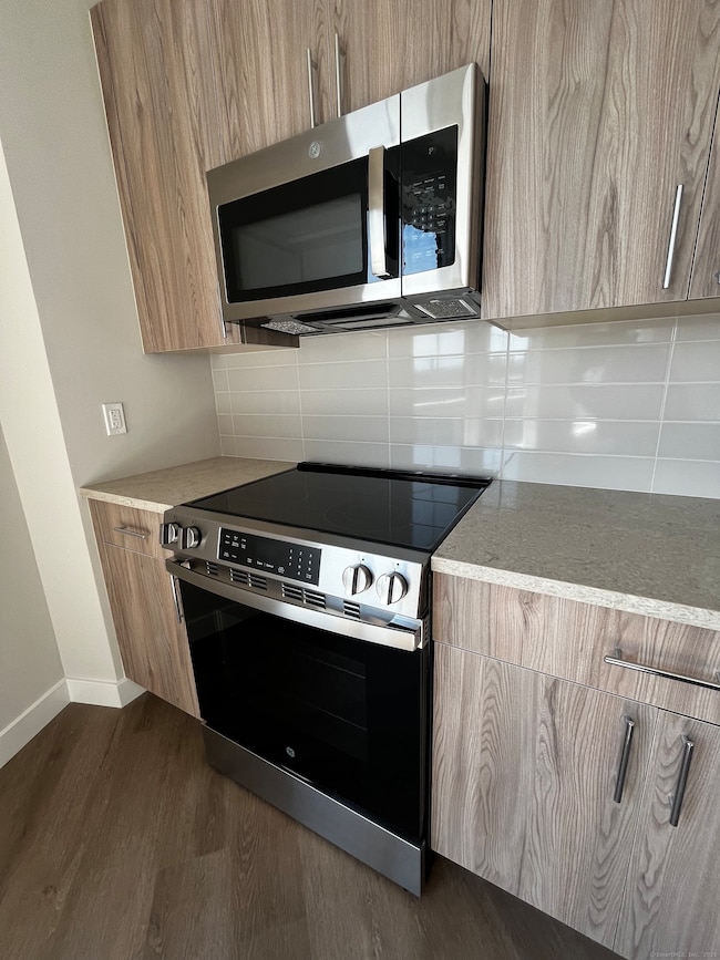 467 West Ave unit 4011, Norwalk, CT 06850 - photo 5