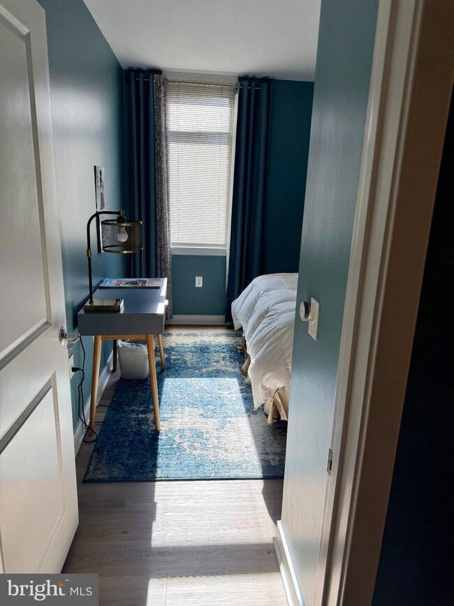 1117 10th St NW unit 301, Washington, DC 20001 - photo 4