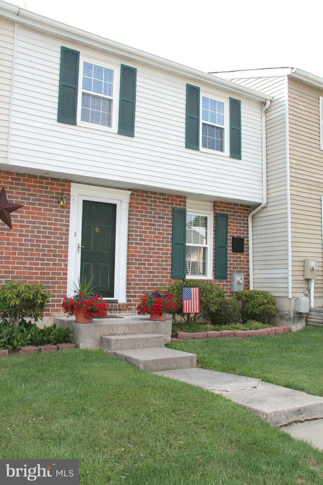 4 Hapsburg Ct, Parkville, MD 21234 - photo 2